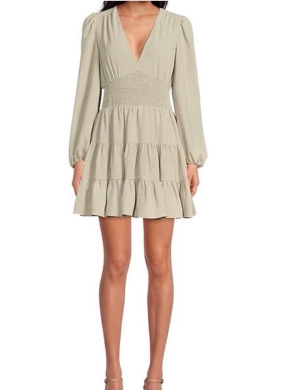 NWT Gianni Bini Talia V-Neck Long Sleeve Smocked Waist Tiered Hem Dress